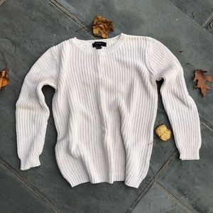 Cream crew neck Forever 21 basic knit sweater